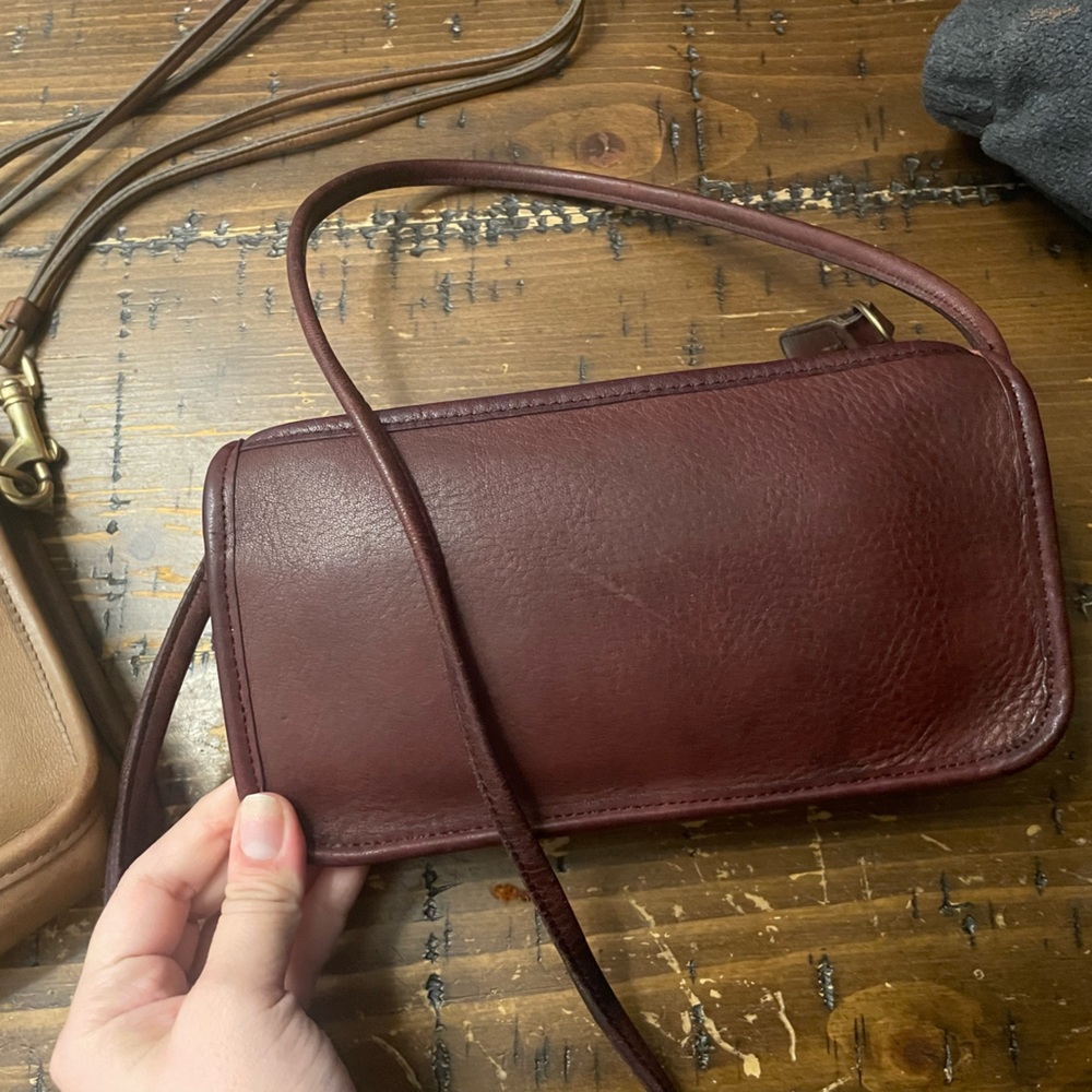 Vintage Coach Small Zippered Pouch